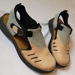 Comforto By Riker Women's Comfort Sandals